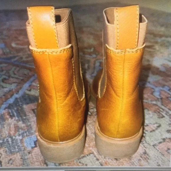 MADEWELL/“CAMRYN CHELSEA”IN ENGLISH SADDLE #NH205 - Picture 8 of 11